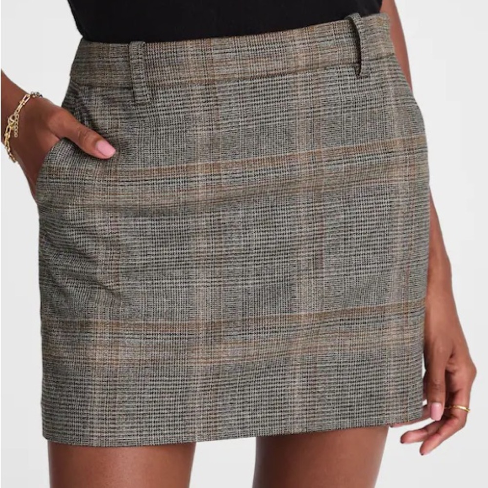Plaid Mini Skirt - Brown